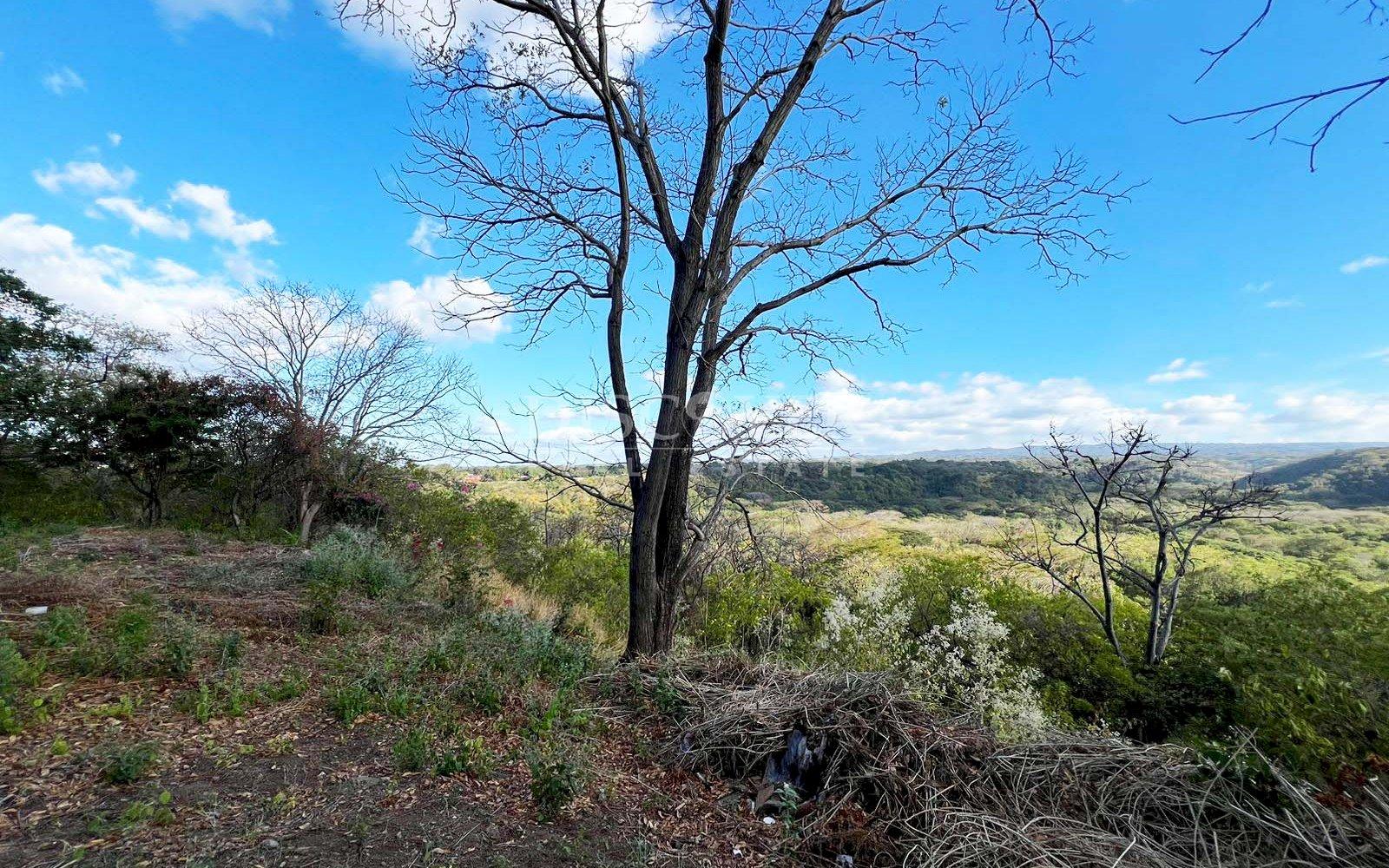 Terreno En Venta En Carretera Sur Con Una Bella Vista Hacia El Valle Y